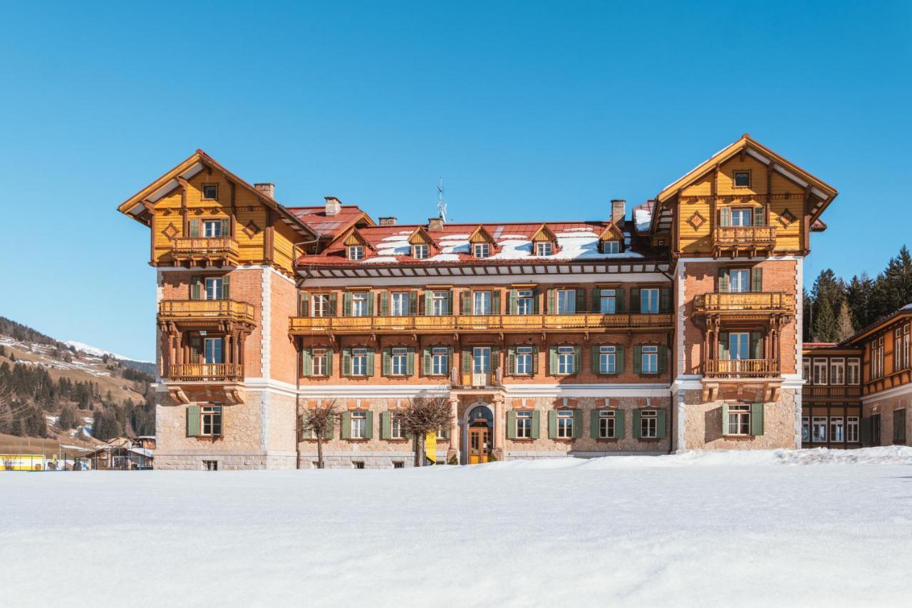 Guesthouse - Cultural Center Gustav Mahler Toblach Exteriör bild